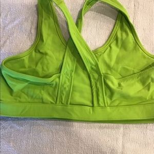 Sports bra